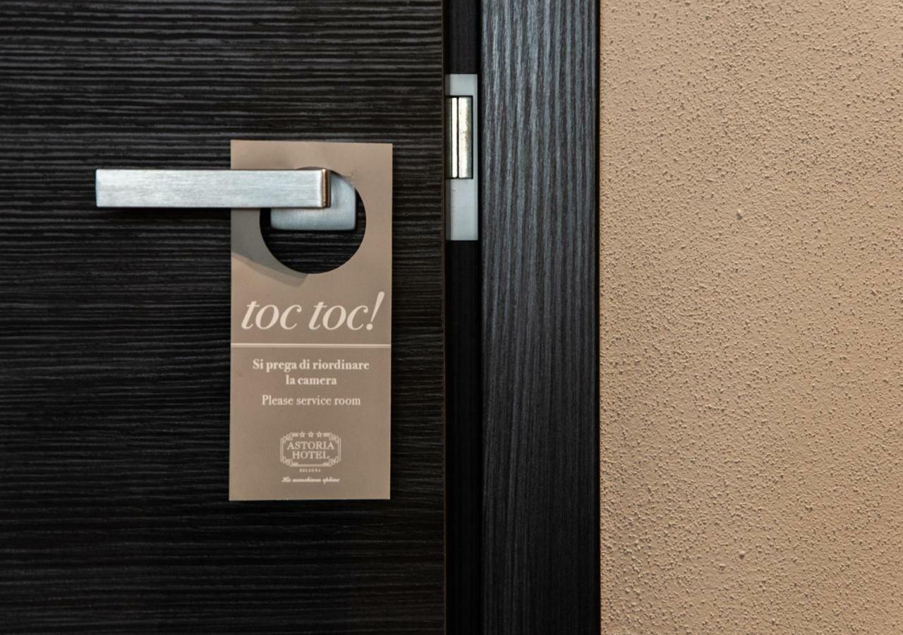 Astoria Deluxe Rooms Болоня Екстериор снимка